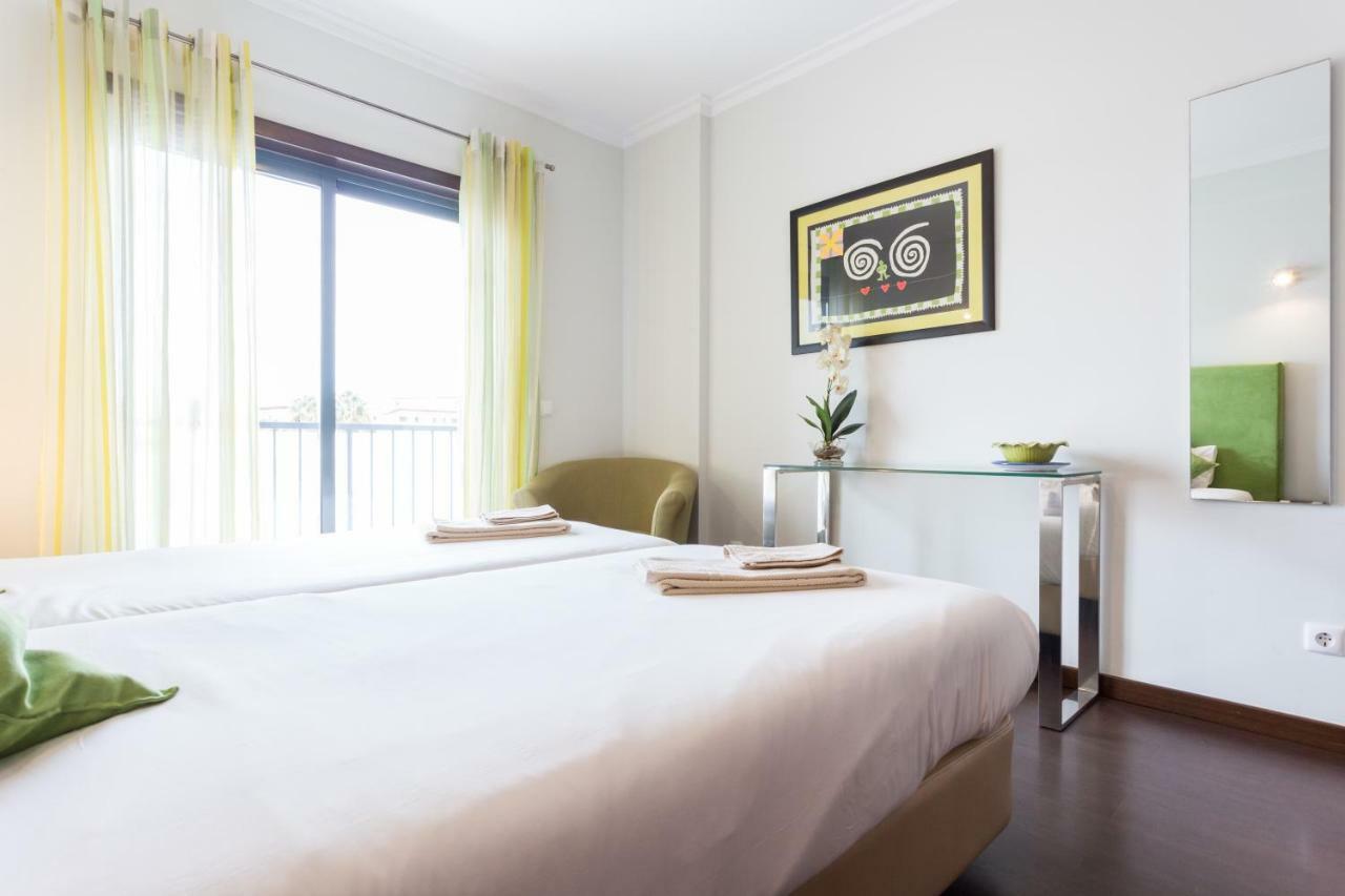 Lagos Marina Apartment With Pool & Gym Esterno foto