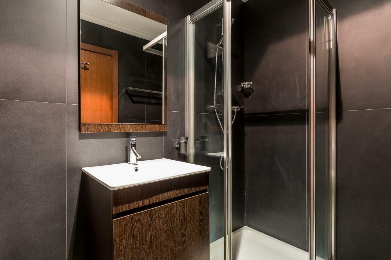 Lagos Marina Apartment With Pool & Gym Esterno foto