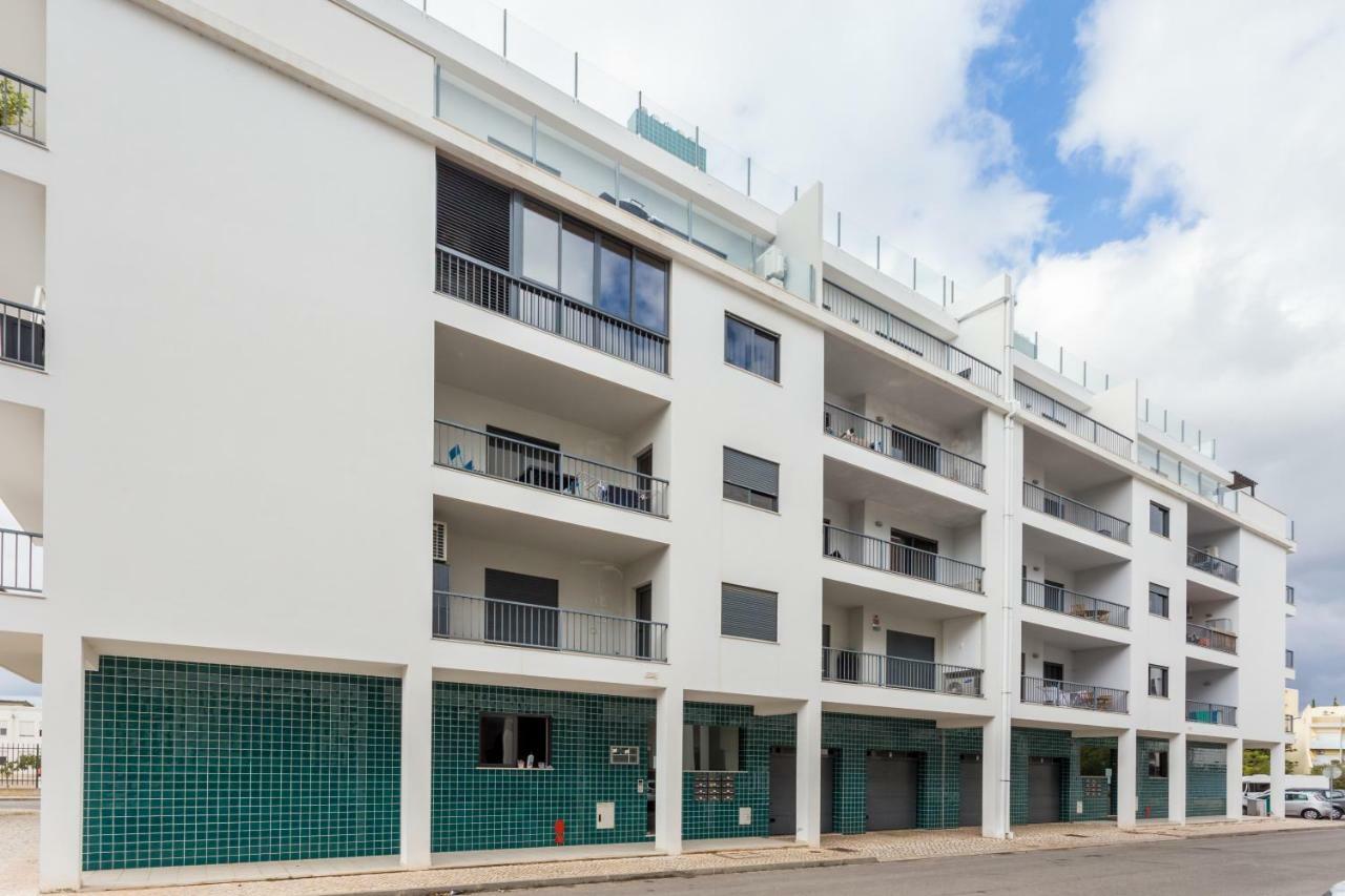 Lagos Marina Apartment With Pool & Gym Esterno foto